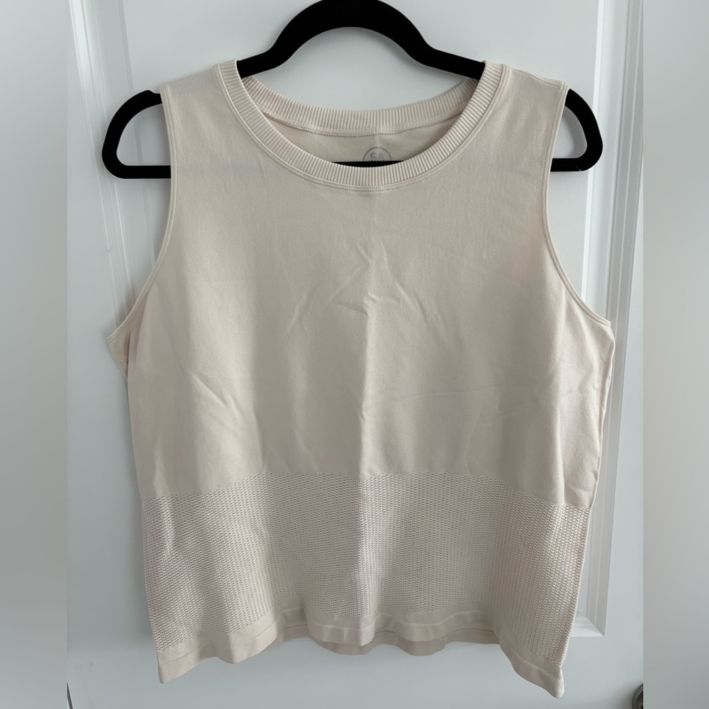 SAGE COLLECTIVE Mesh Boxy Seamless Tank Ivory New W/out Tags Workout Top Size L